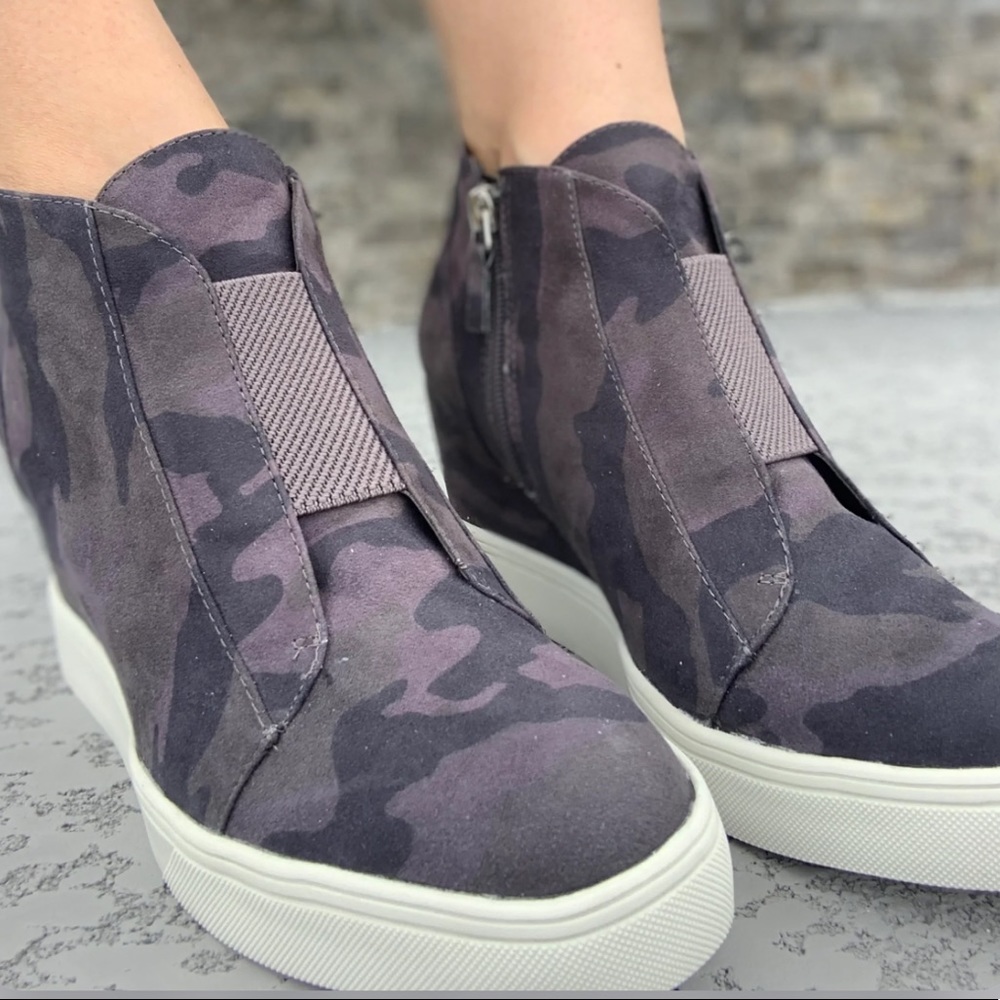 NWOB MIA Christi Camo Slip On Wedge Sneaker